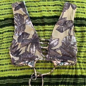 Maaji bikini/ workout top reversible